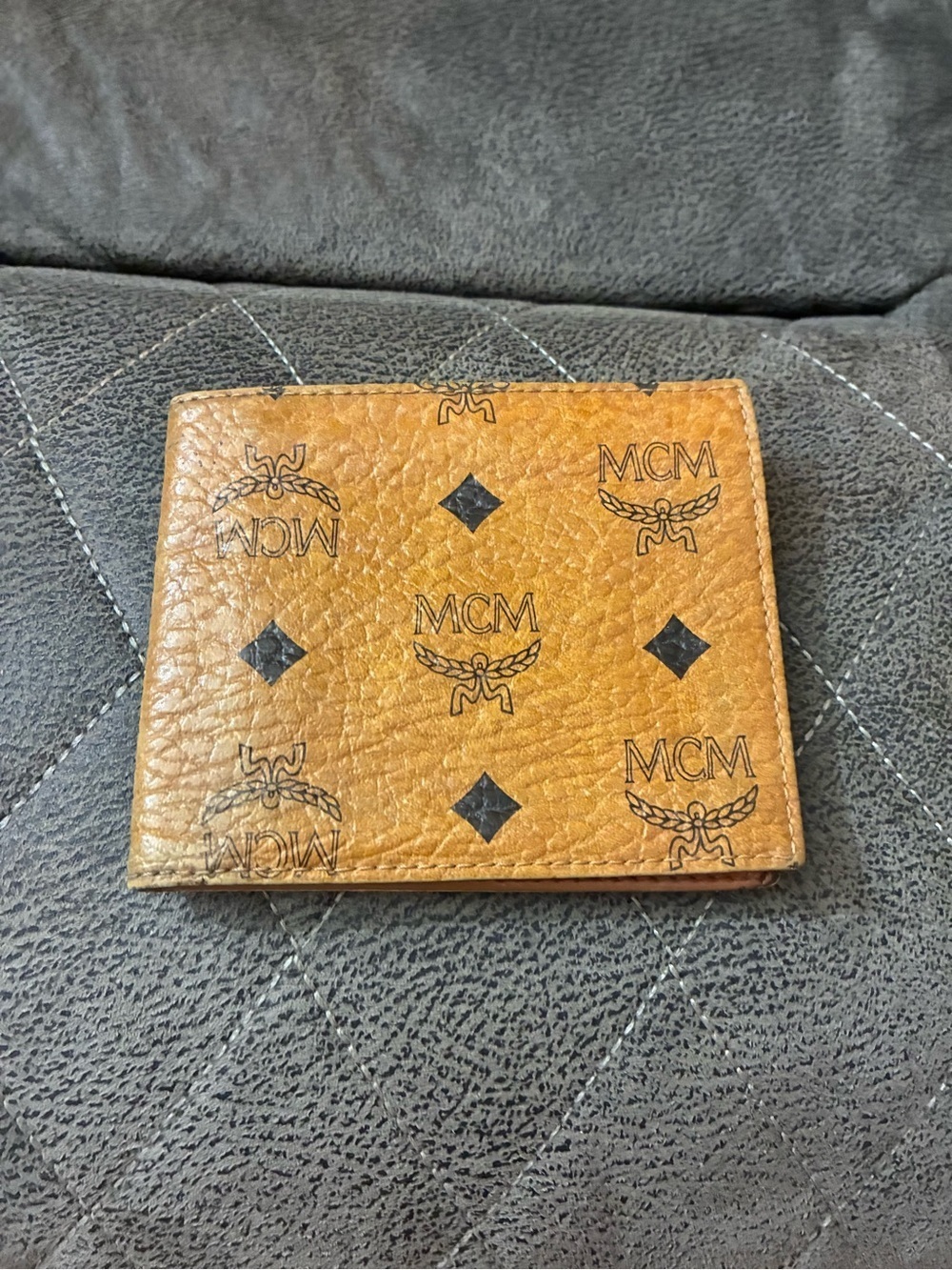 MCM Cognac Visetos Pattern Bi-Fold Card & Key Holder